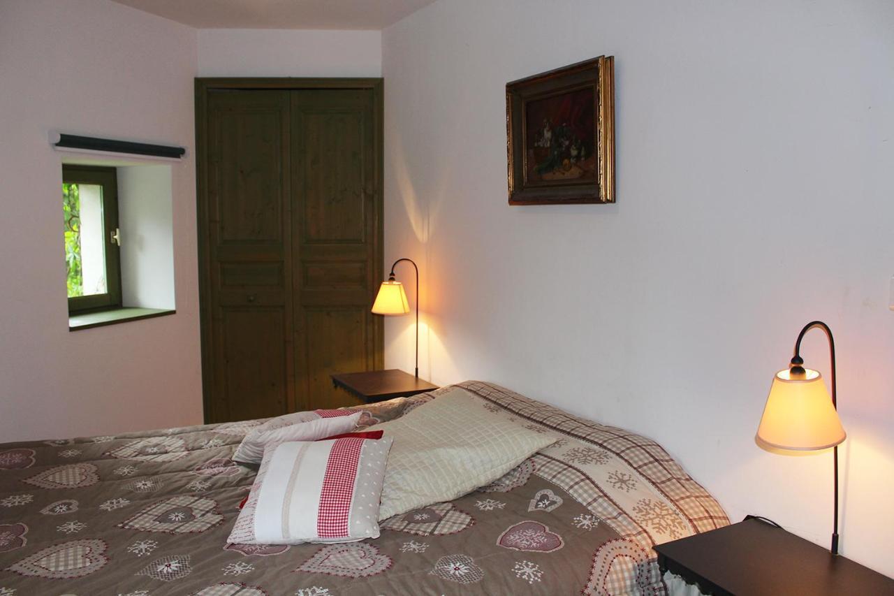 Domaine De Syam - Gites, Chambres D'Hotes & Cabanes Exterior photo